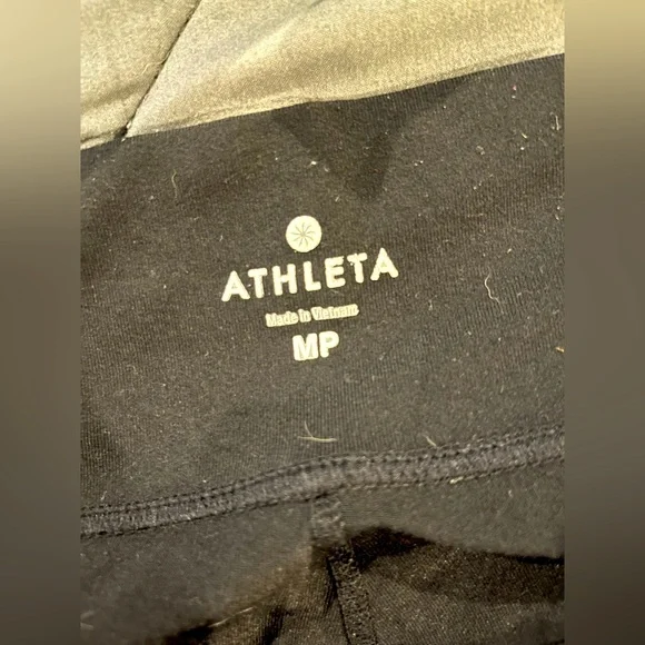 Athleta Fusion Yoga Pants - Picture 4 of 4